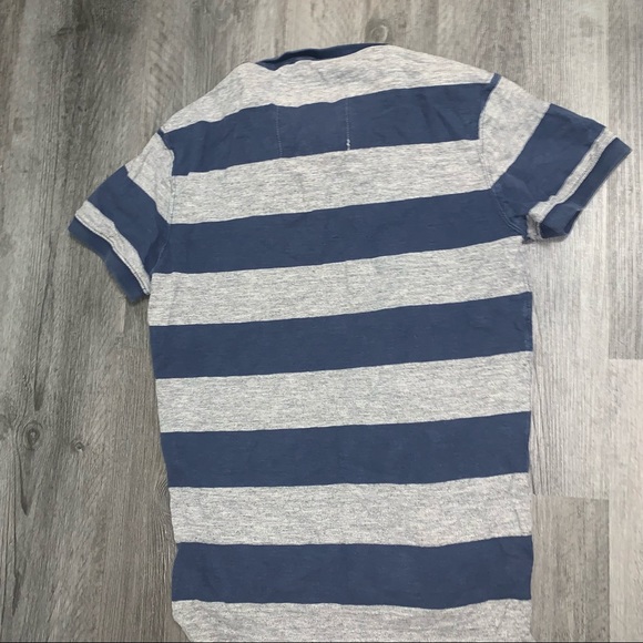 Men’s American Eagle Polo Shirt - Picture 2 of 5